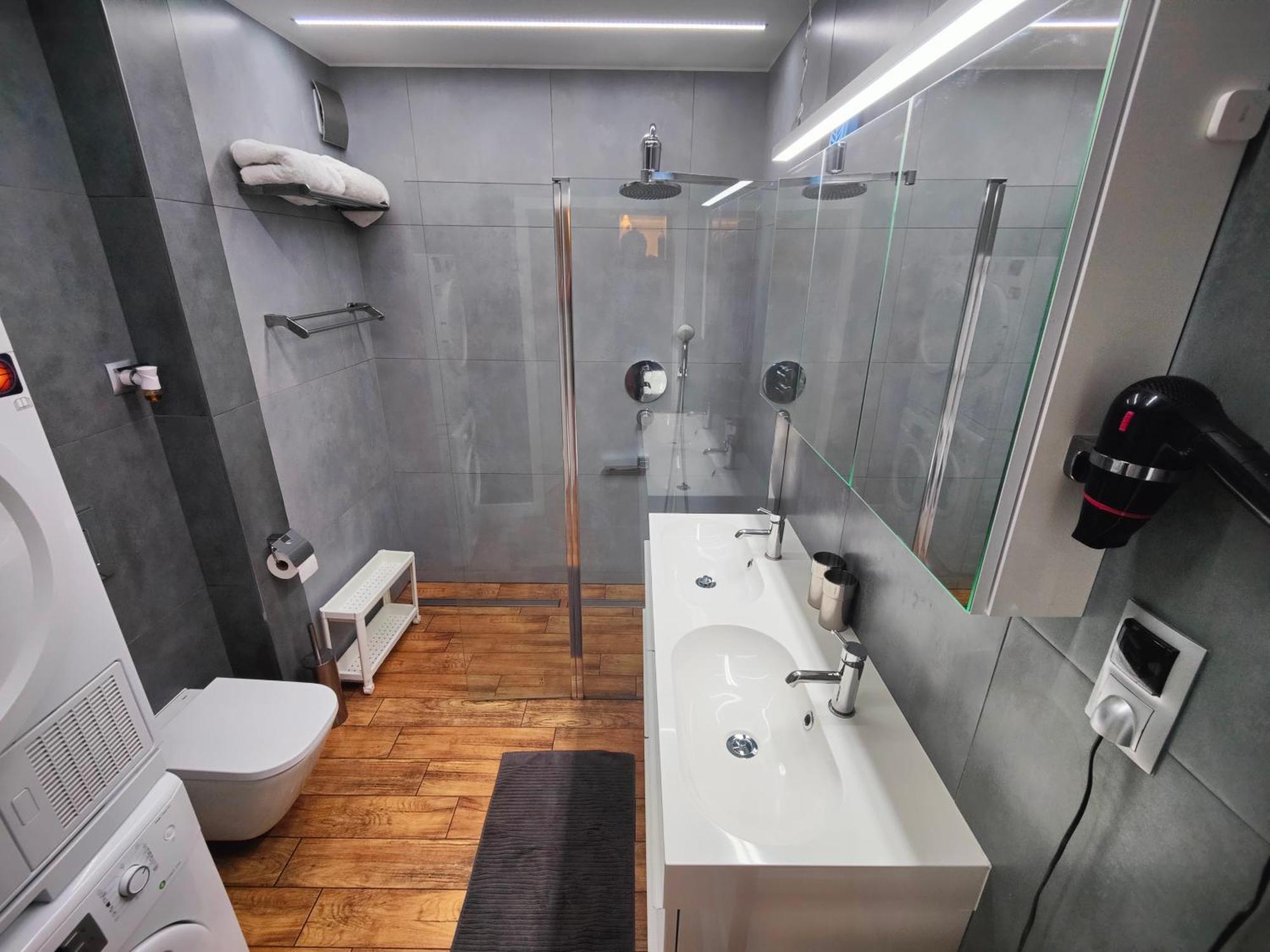 Hall Bliss - Premium Z Balkonem I Widokiem Na Ratusz Apartment